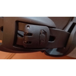 Mocowanie Dolnego Strapu Wiązań Drake